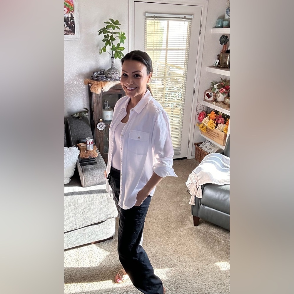 Lucky Brand White Classic Button-up Size M - Picture 12 of 15